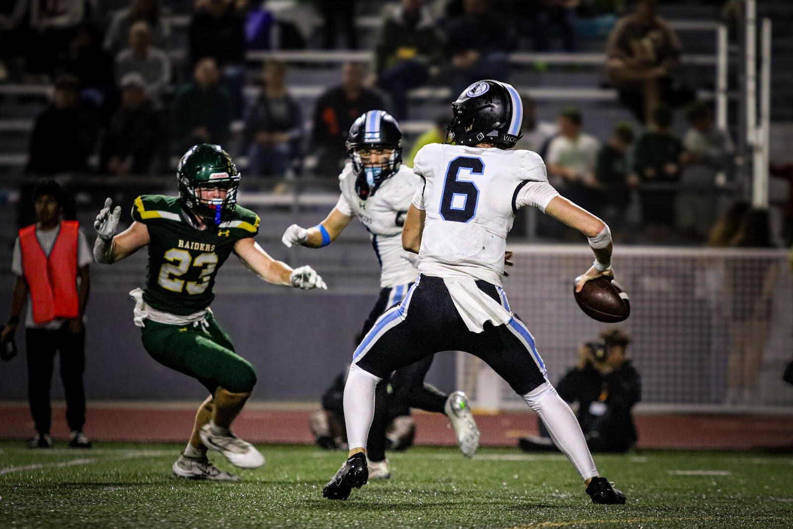 SME @ SM South — #6 fires a pass downfield